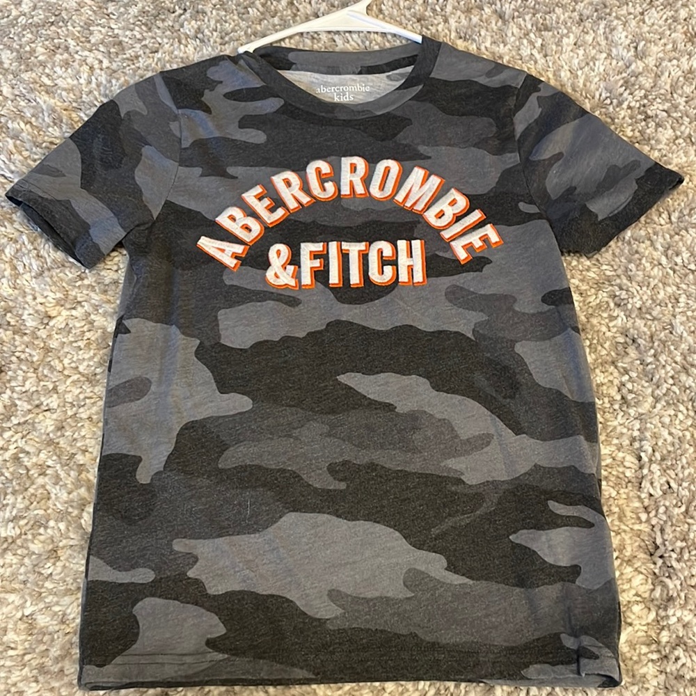 Abercrombie and Fitch T-shirt